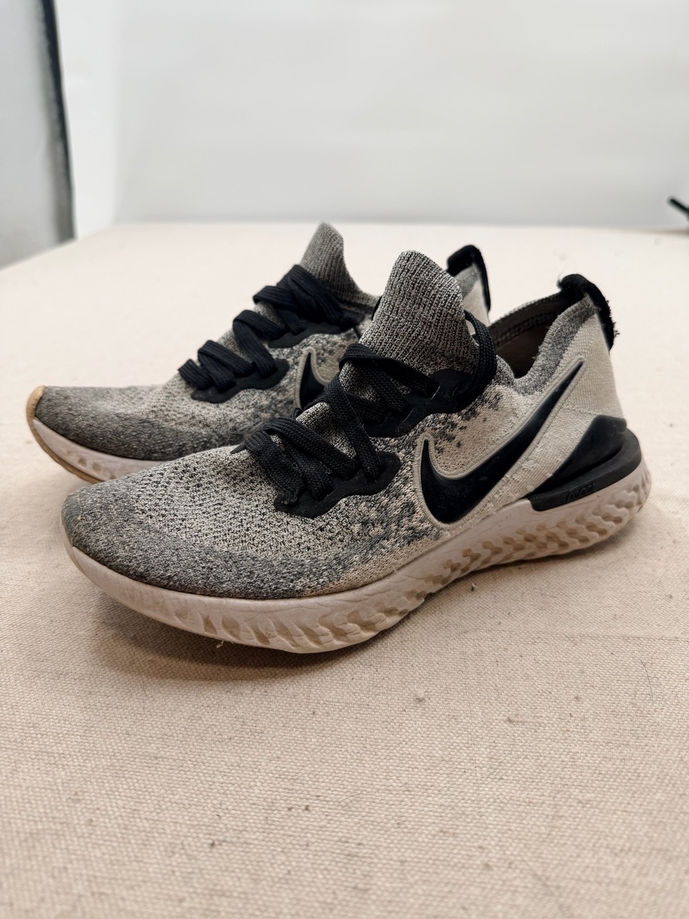 Nike Epic React Flyknit 2